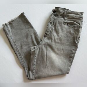 Nine West Women’s Straight Crop Gray Jeans Size 14